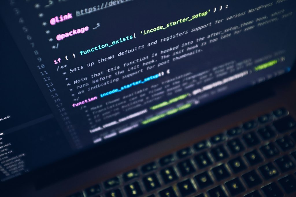 Gray laptop computer, representing multilingual structured data and schema markup